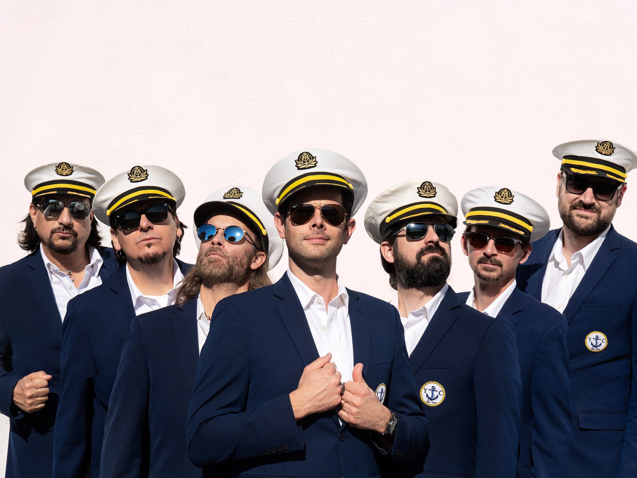 Yachtley Crew